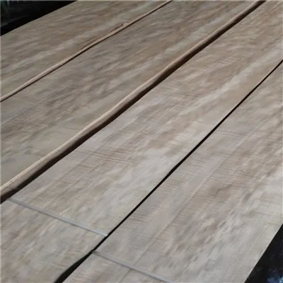 छाया लकड़ी के लट्ठे